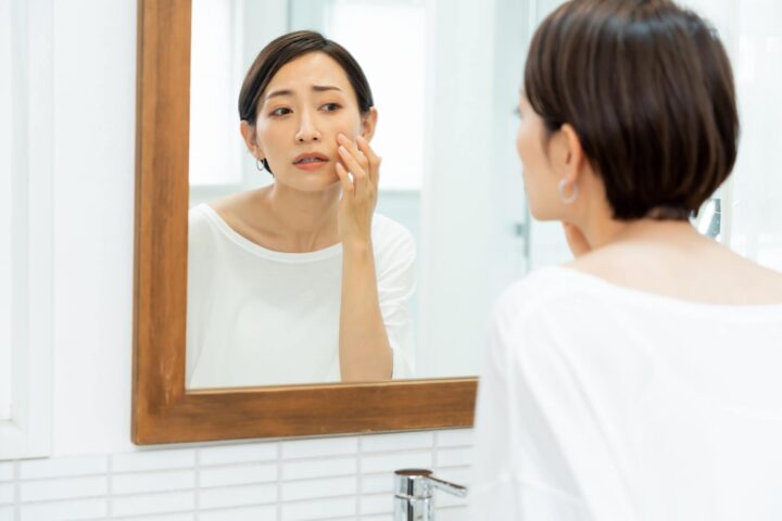 老化角質を一掃!ピーリングとポレーションで叶える究極の浸透美肌の画像